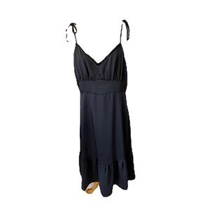 Slip dress and Flare MIDI Dress XL. Black in color.‎ NWT. J4.